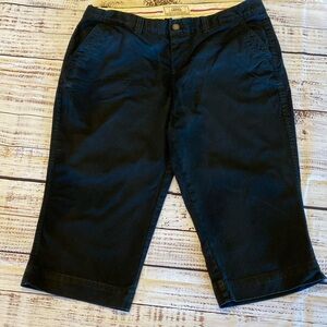 Old Navy black Perfect Capris size 12